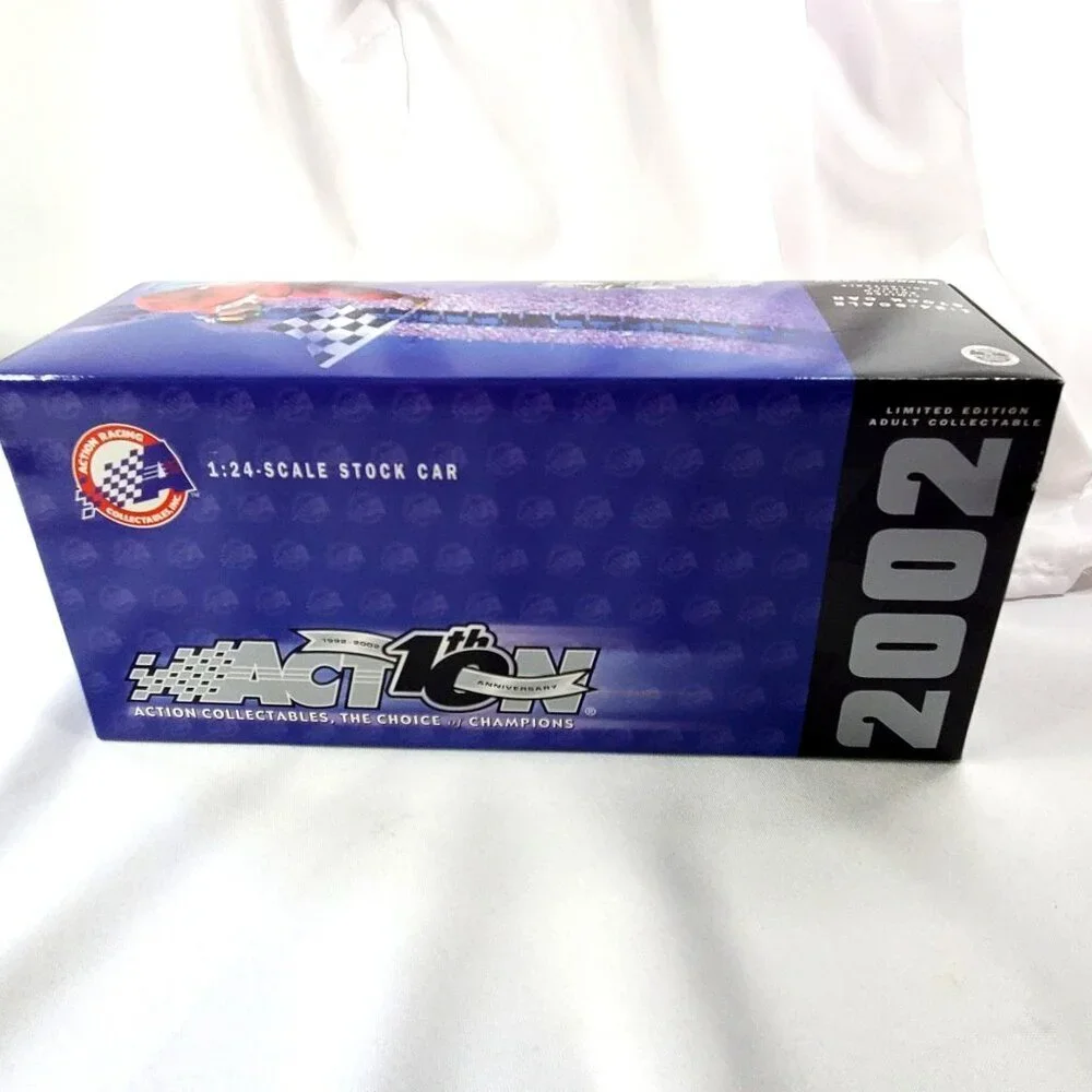 Kevin Harvick #29 2002 GM Goodwrench Service Monte Carlo 1:24 Limited 1 of 3144